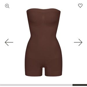 SKIMS SEAMLESS SCULPT STRAPLESS SHORTIE BODYSUIT COCOA SMALL